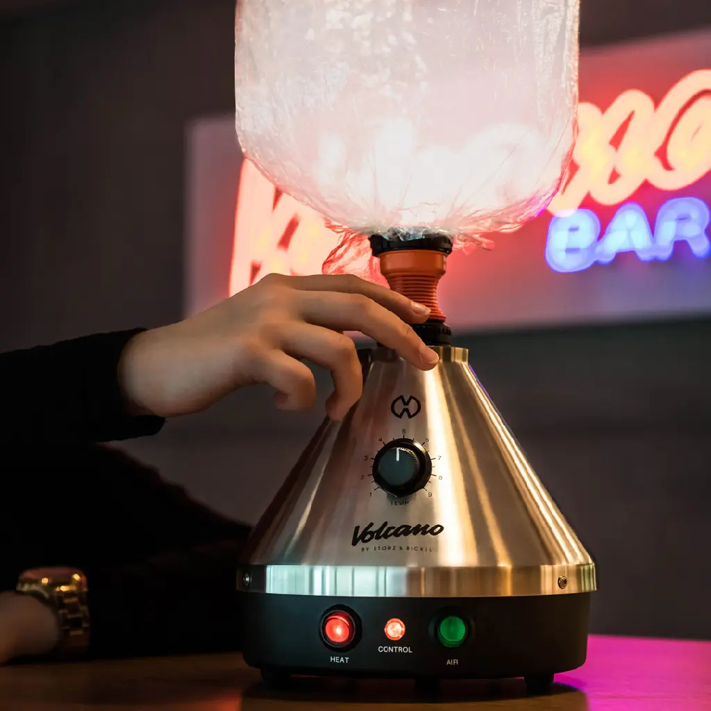 1502 - reinh.art - Volcano Classic Silber - 05 - 1080x1080.webp
